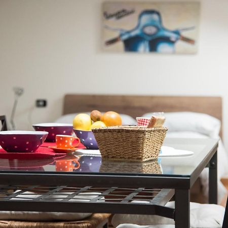 Апартаменты Casa Legami Charme&Relax Бергамо Экстерьер фото